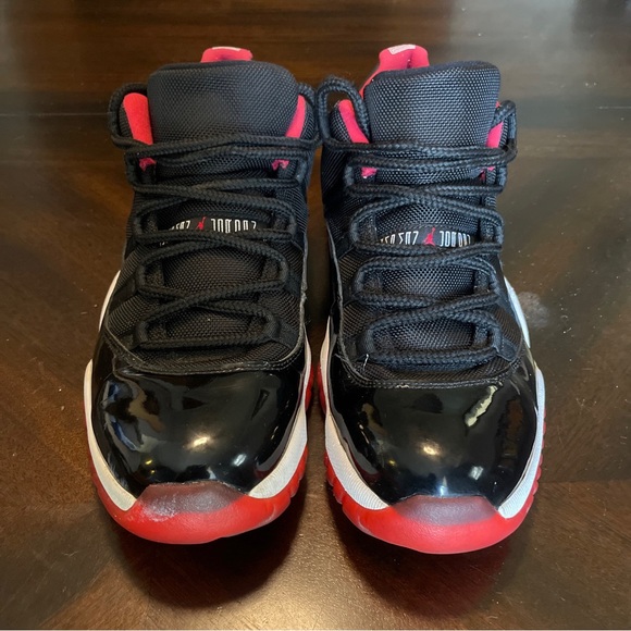 Nike Air Jordan Retro 11 Low Bred 528895-012 Size 11 - Picture 4 of 9